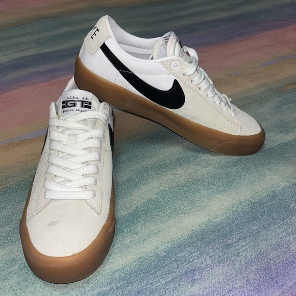 Nike SB Zoom Blazer Low Pro GT Skate Shoes in White Gum Mens 6.5 / women’s 8 main image 6